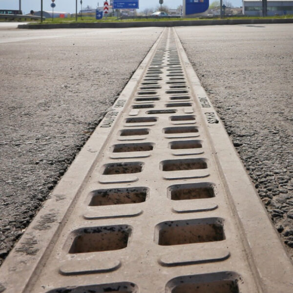 Монолитна отводнителна система ACO Monoblock RD