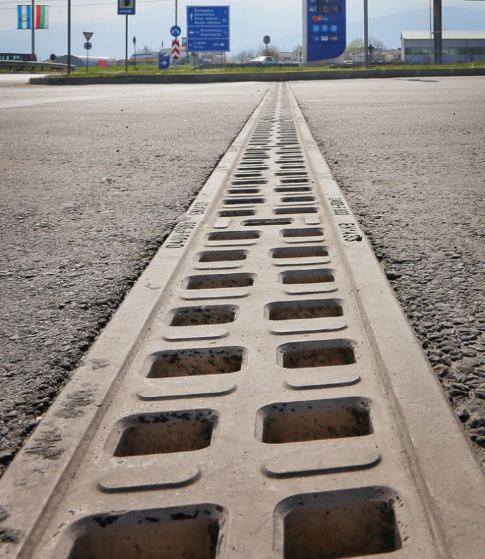 Монолитна отводнителна система ACO Monoblock RD Монолитна отводнителна система ACO Monoblock RD